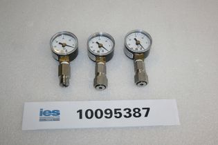 Pressure Gauges x3